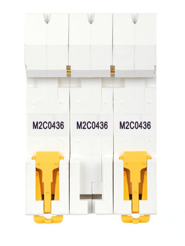  Выключатель автоматический модульный 3п C 4А M06N ARMAT IEK AR-M06N-3-C004 фото в каталоге от BTSprom.by