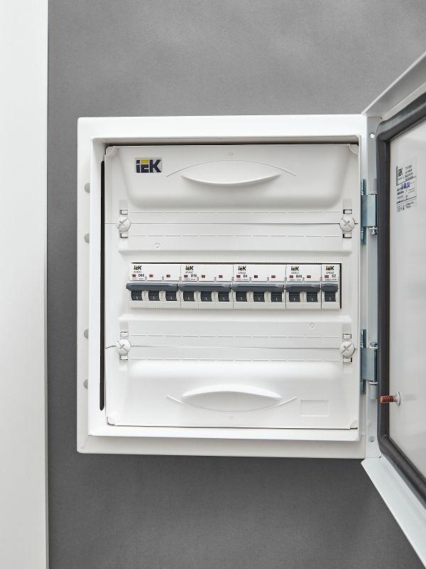  Выключатель автоматический модульный 3п D 4А M06N ARMAT IEK AR-M06N-3-D004 фото в каталоге от BTSprom.by