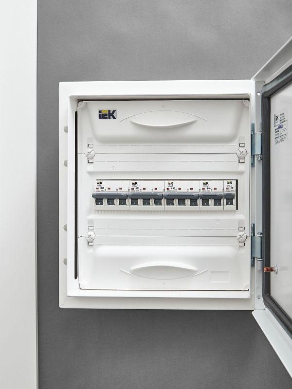  Выключатель автоматический модульный 3п D 32А M06N ARMAT IEK AR-M06N-3-D032 фото в каталоге от BTSprom.by