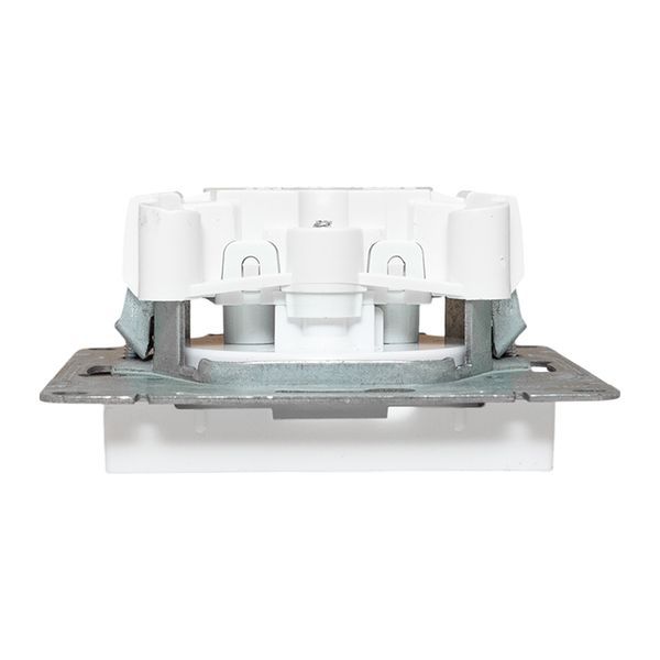  Розетка СП Эпика 16А без заземл. без шторок механизм бел. EKF UP1-SOW-100 фото в каталоге от BTSprom.by