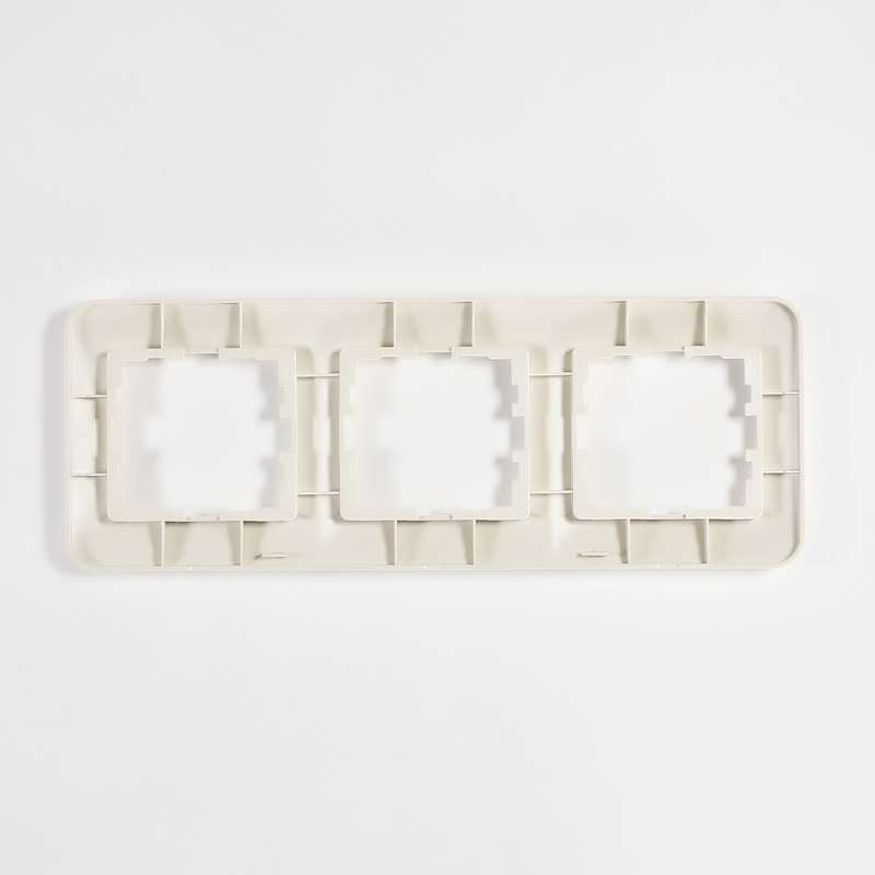  Рамка 3-м Karina Life горизонт. крем. LEZARD 708-0300-148 фото в каталоге от BTSprom.by