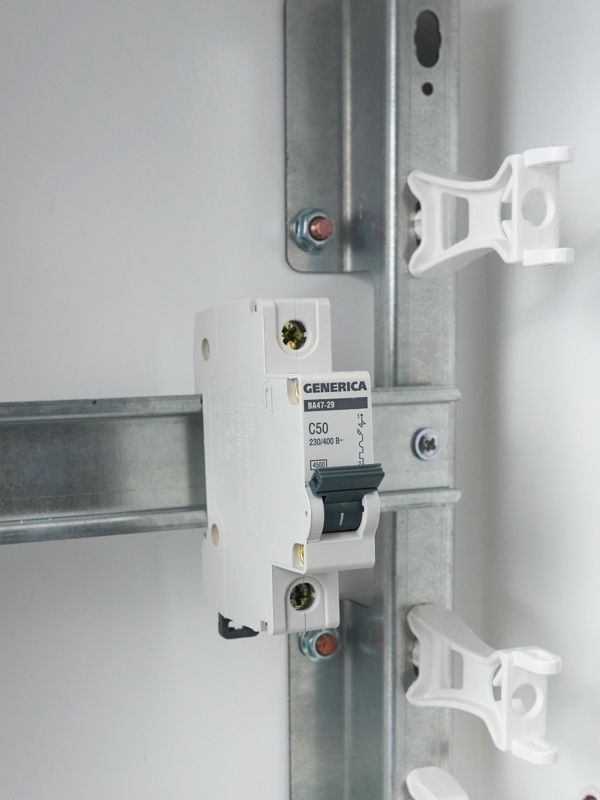  Выключатель автоматический модульный 1п C 50А 4.5кА ВА47-29 GENERICA MVA25-1-050-C фото в каталоге от BTSprom.by