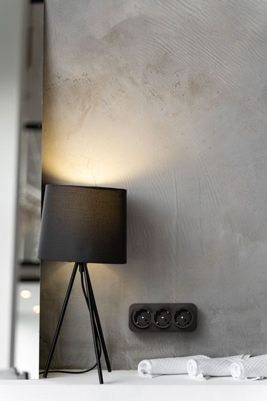  Розетка 3-м ОП Quteo 16А IP20 250В 3х2P+E с заземл. защ. шторки черн. матов. IEK 782473 фото в каталоге от BTSprom.by