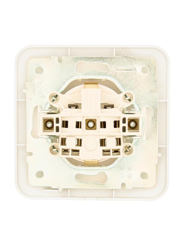  Розетка 1-м СП ASTI 16А IP20 с заземл. с крышкой термопласт в сборе жемчуж./бел. перламутр. LEZARD 7081-3030-123В фото в каталоге от BTSprom.by