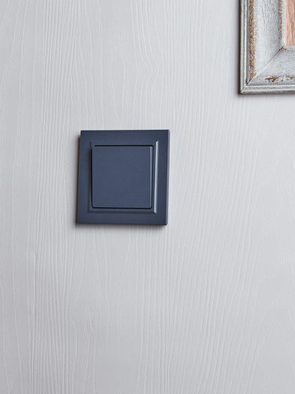  Выключатель 1-кл. СП BRITE ВСР10-1-0-БрМ 10А в сборе маренго IEK BR-V10-0-10-K35-F фото в каталоге от BTSprom.by