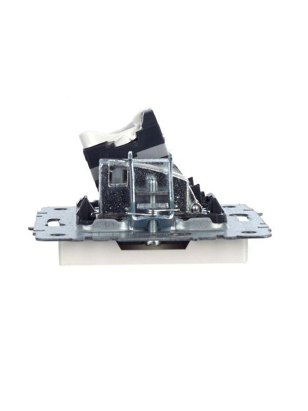  Розетка компьютерная + телевизионная 2-м Brite РТВ/РК12-БрЖ RJ45 кат.5E + TV механизм жемчуж. IEK BR-AK20-1-K36 фото в каталоге от BTSprom.by