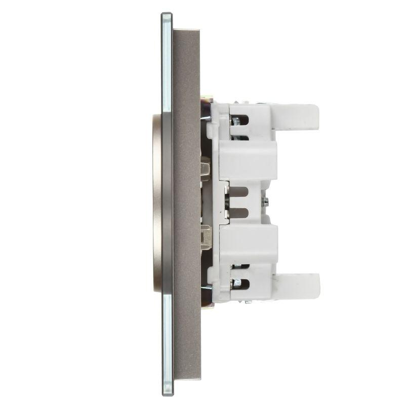  Розетка 2-м SKANDY 10А без заземл. без защ. шторок для плоской вилки SK-R03Sh шампань IEK SK-R20-10-K37 фото в каталоге от BTSprom.by