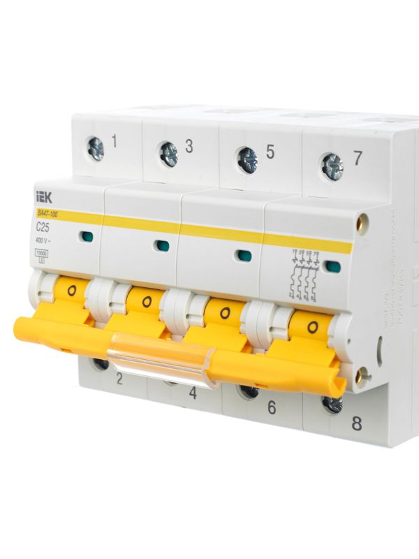  Выключатель автоматический модульный 4п C 25А 10кА ВА47-100 KARAT IEK MVA40-4-025-C фото в каталоге от BTSprom.by