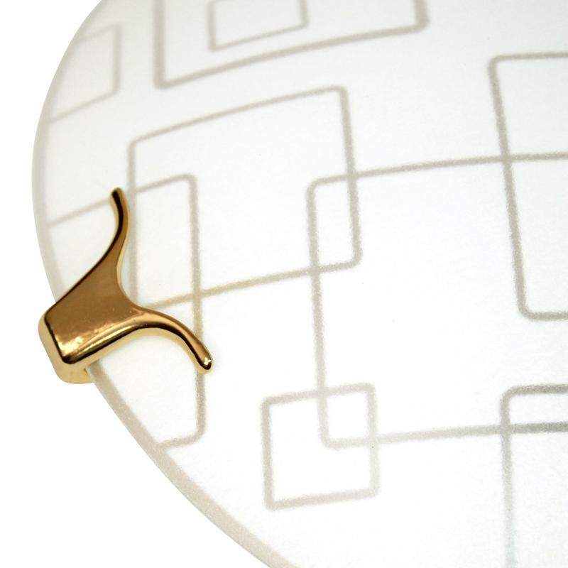 Светильник НПБ 01-60-130 М15 "Оазис" 250 1х60Вт E27 IP20 матов. бел./клипсы зол. (инд. упак.) Элетех 1005204960 фото в каталоге от BTSprom.by  Светильник НПБ 01-60-130 М15 "Оазис" 250 1х60Вт E27 IP20 матов. бел./клипсы зол. (инд. упак.) Элетех 1005204960 фото в каталоге от BTSprom.by