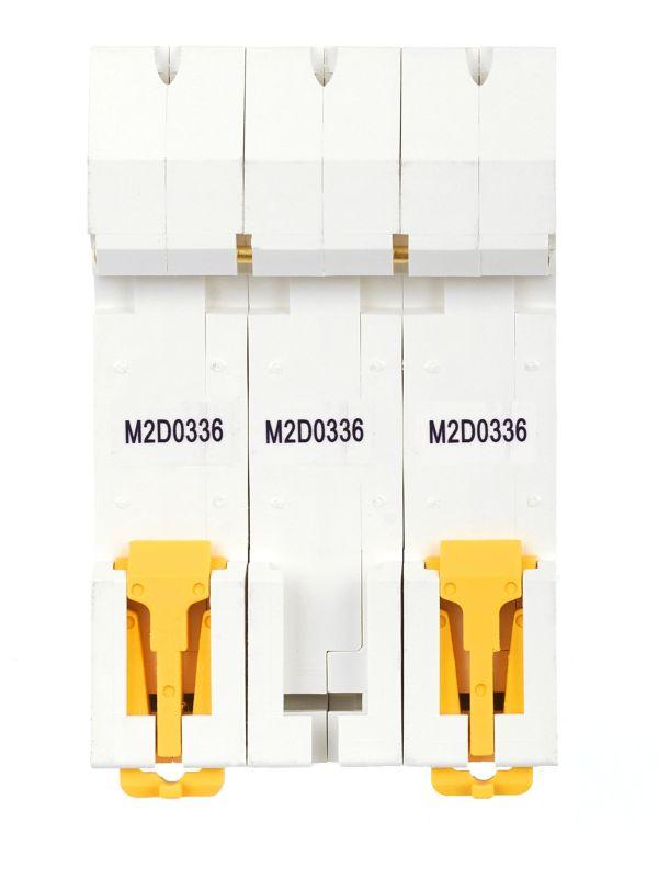  Выключатель автоматический модульный 3п D 3А M06N ARMAT IEK AR-M06N-3-D003 фото в каталоге от BTSprom.by