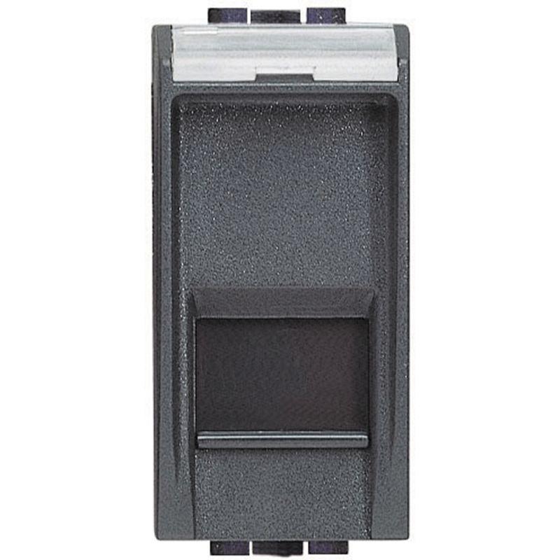 розетка компьютерная livinglight rj45 кат.5e utp leg btc l4279c5e от BTSprom.by