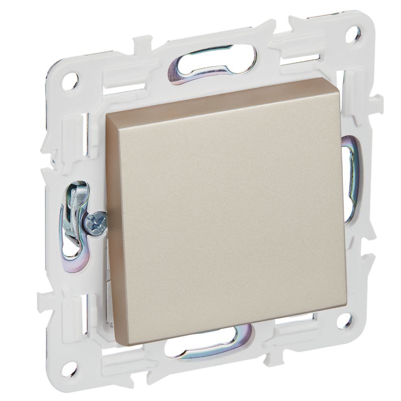 выключатель перекрестный 1-кл. skandy 10а sk-v03sa песочн. iek sk-v13-0-10-k98 от BTSprom.by