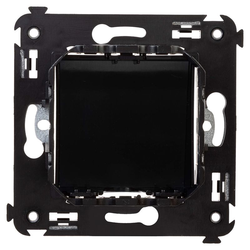  Вывод кабеля из стены "Avanti" "Черный квадрат" DKC 4402983 фото в каталоге от BTSprom.by