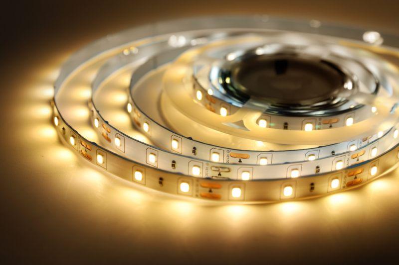 лента светодиодная dsl-007 (3м 2835-60d ip20 3000к) (уп.3м) camelion 15693 от BTSprom.by