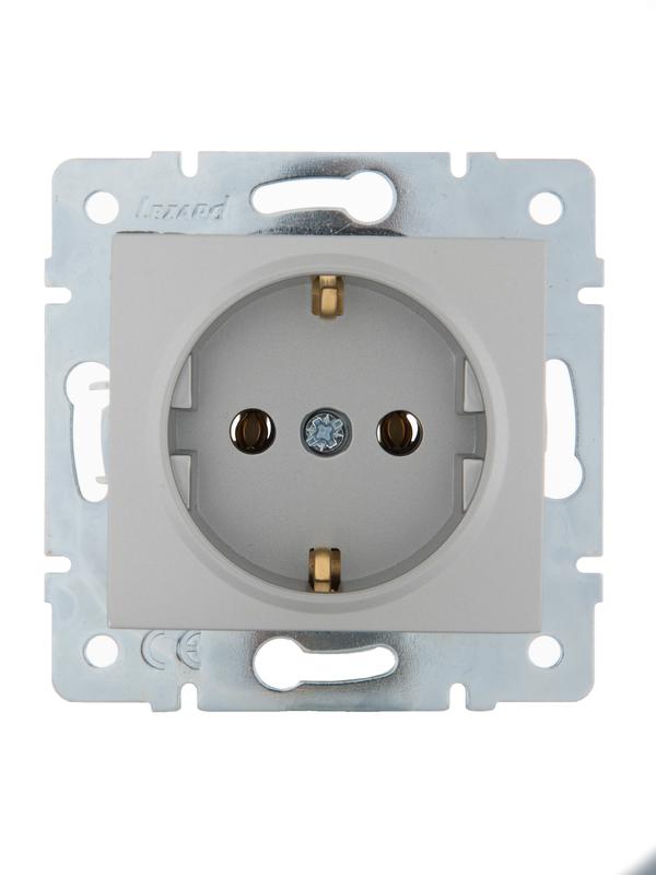  Розетка 1-м СП Karina с заземл. термопласт механизм матов. серебр. LEZARD 707-4388-122B фото в каталоге от BTSprom.by