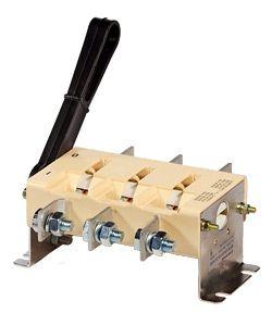  Выключатель-разъединитель ВР32-35 А 31240-00 УХЛ3 250А несъемная передняя смещенная рукоятка 3п на одно направление с дугогасительными камерами IP00 Электротехник ET010842 фото в каталоге от BTSprom.by