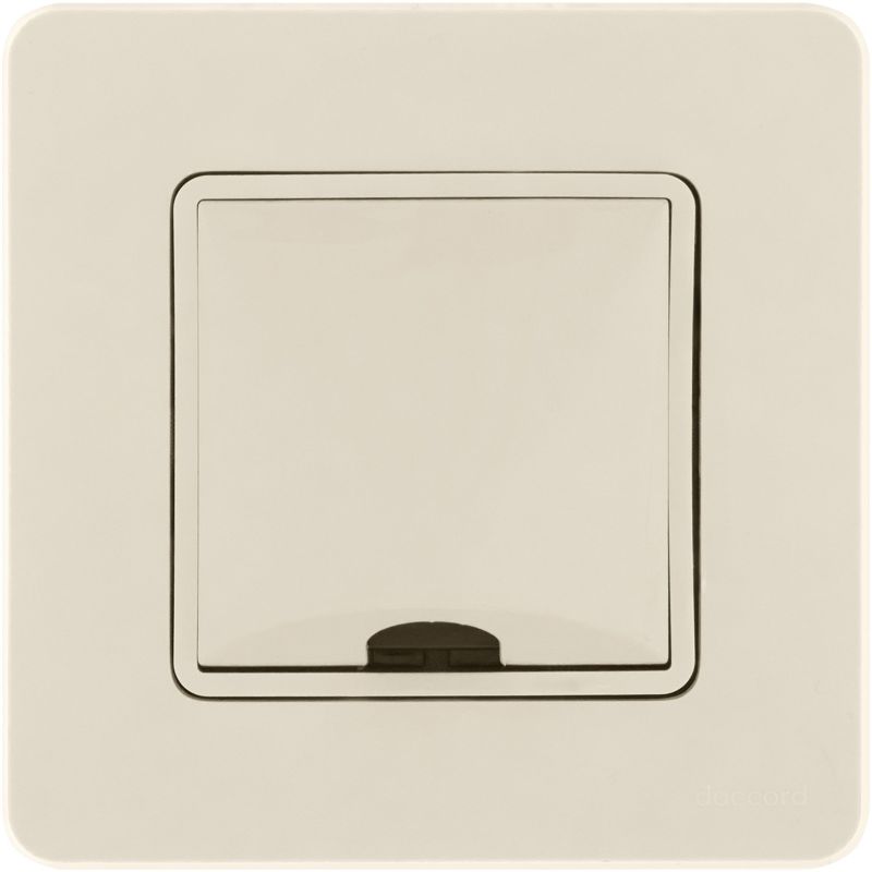  Вывод кабеля Inspiria с зажимом для крепления сл. кость IEK 673891 фото в каталоге от BTSprom.by