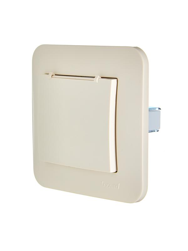  Розетка 1-м СП ASTI 16А IP20 с заземл. с крышкой термопласт в сборе крем. LEZARD 7081-0303-123В фото в каталоге от BTSprom.by