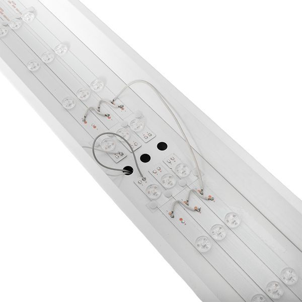  Светильник для школьной доски ДБО-1000 4000К 1100х120х70 IP40 опал EKF TBL-1000-O-36-4000-40 фото в каталоге от BTSprom.by