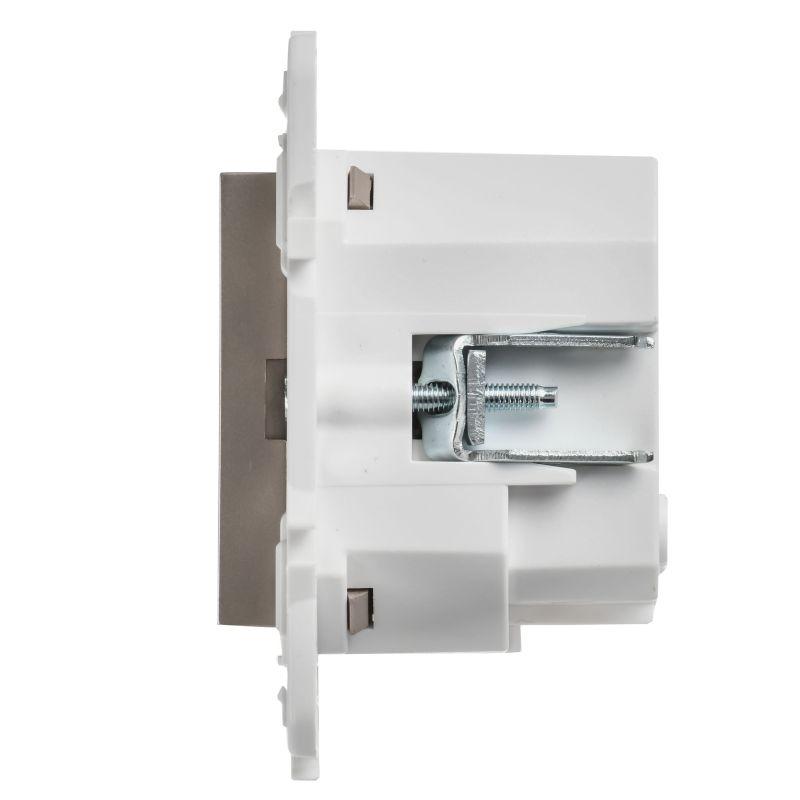  Розетка SKANDY 18Вт 16А с заземл. защ. шторки с USB C SK-R17Sh шампань IEK SK-R14-16-U14-018-K37 фото в каталоге от BTSprom.by