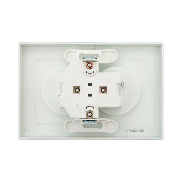  Розетка 2-м СП Эпика 16А без заземл. защ. шторки с рамкой механизм алюм. EKF UP1-SOA-201 фото в каталоге от BTSprom.by