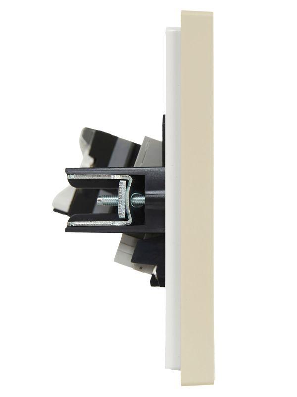  Розетка 2-м RJ11+RJ45 кат.5E FORTE&PIANO FP435 ваниль IEK FP-KT20-O-1-K10 фото в каталоге от BTSprom.by