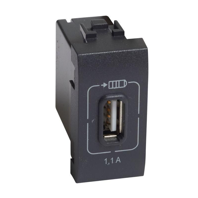 розетка usb mosaic 1мод. 1.1а 230/5в антрацит leg btc l4285c1 от BTSprom.by