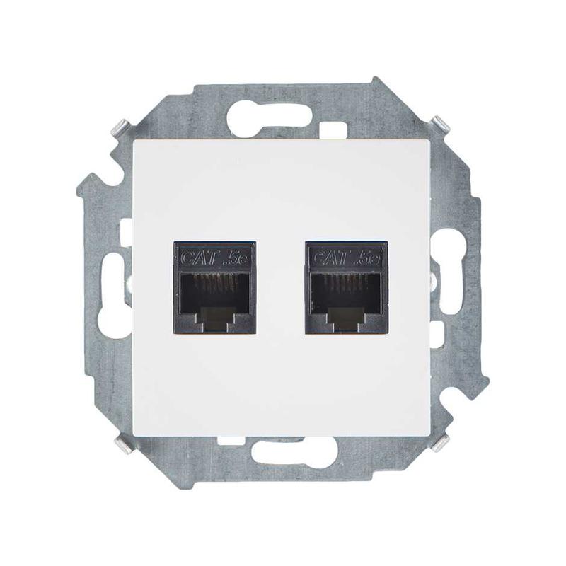 розетка компьютерная 2-м simon 15 rj45 кат.5e amp механизм бел. simon 1591552-030 от BTSprom.by