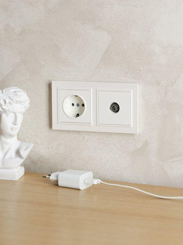  Рамка 2-м IP44 BRITE РУ-2-БрЖ-44 жемчуж. IEK BR-M22-44-K36 фото в каталоге от BTSprom.by