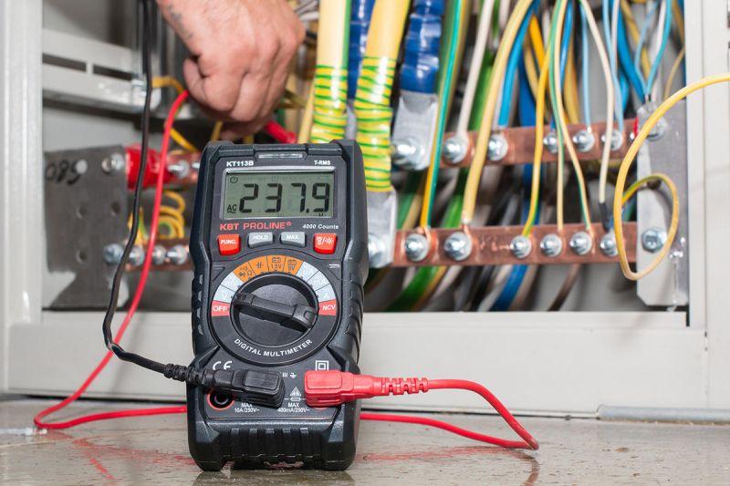  Мультиметр цифровой KT 113B "PROLINE" КВТ 79125 фото в каталоге от BTSprom.by