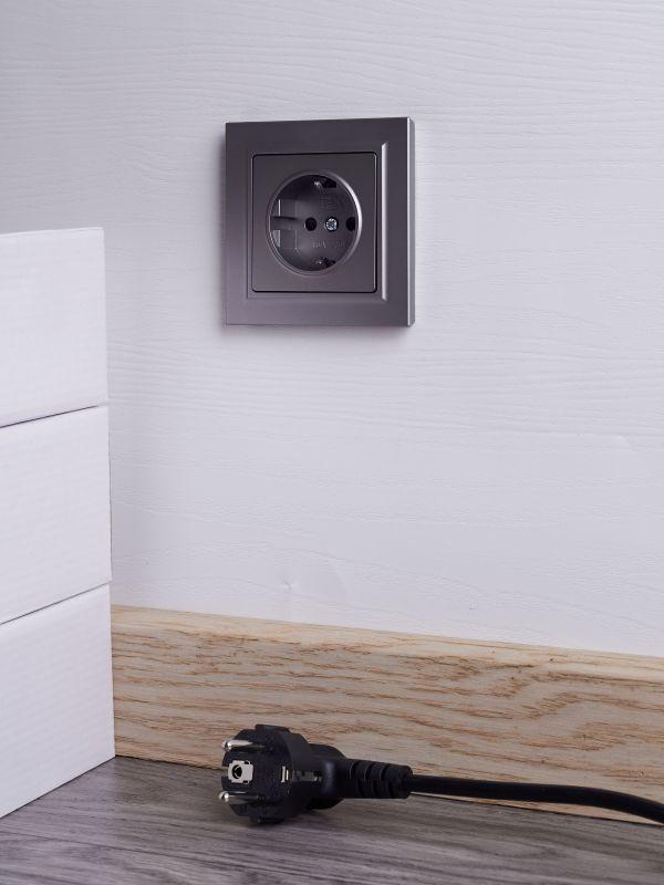  Розетка СП BRITE РСР14-1-0-БрС 16А в сборе с заземл. защ. шторки сталь IEK BR-R14-16-K46-F фото в каталоге от BTSprom.by