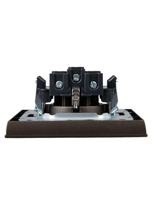  Розетка СП BRITE РСР14-1-0-БрТБ 16А в сборе с заземл. защ. шторки бр. IEK BR-R14-16-K45-F фото в каталоге от BTSprom.by