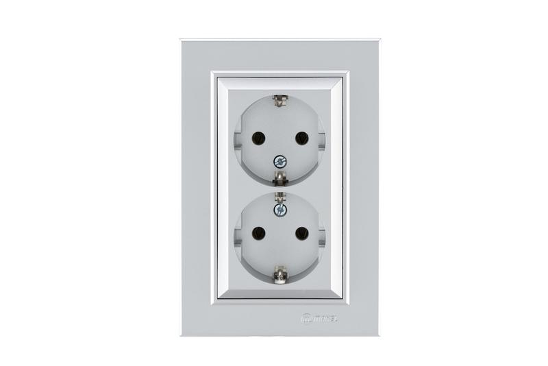розетка 2-я с/з сп (новый дизайн) karea 16а ip20 серебр. makel 56065057 от BTSprom.by розетка 2-я с/з сп (новый дизайн) karea 16а ip20 серебр. makel 56065057 от BTSprom.by