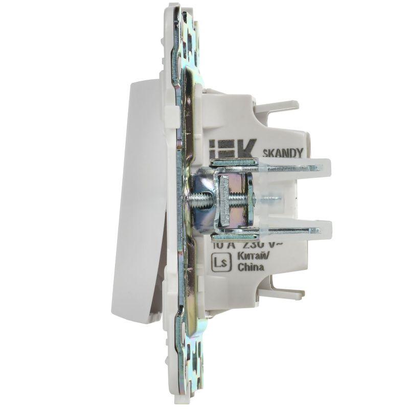  Выключатель проходной 1-кл. SKANDY 10А SK-V02W арктич. бел. IEK SK-V12-0-10-K01 фото в каталоге от BTSprom.by
