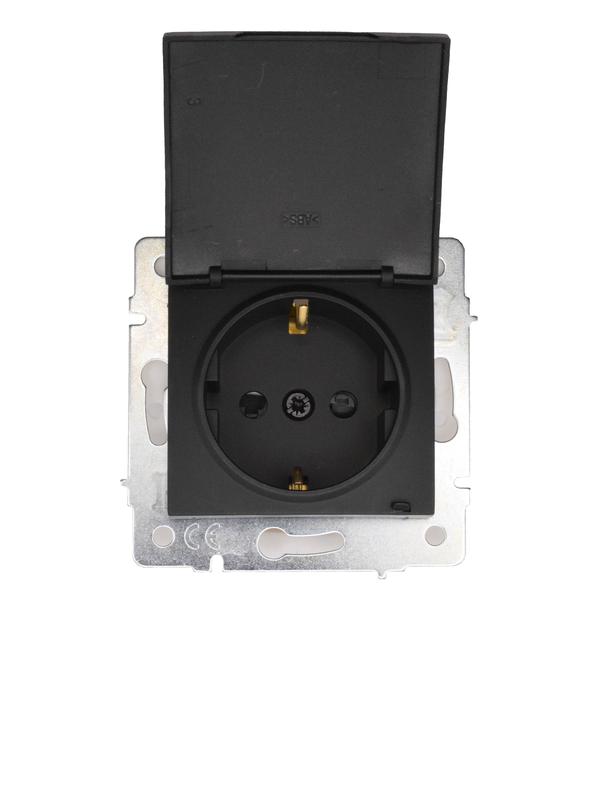 розетка 1-м сп karina 16а ip44 с заземл. с крышкой пбт механизм черн. lezard 707-4288-123bipch от BTSprom.by