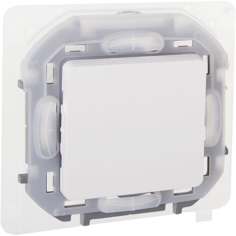 переключатель 1-кл. inspiria 10а ip44 250в 10ax механизм бел. iek 673670 от BTSprom.by