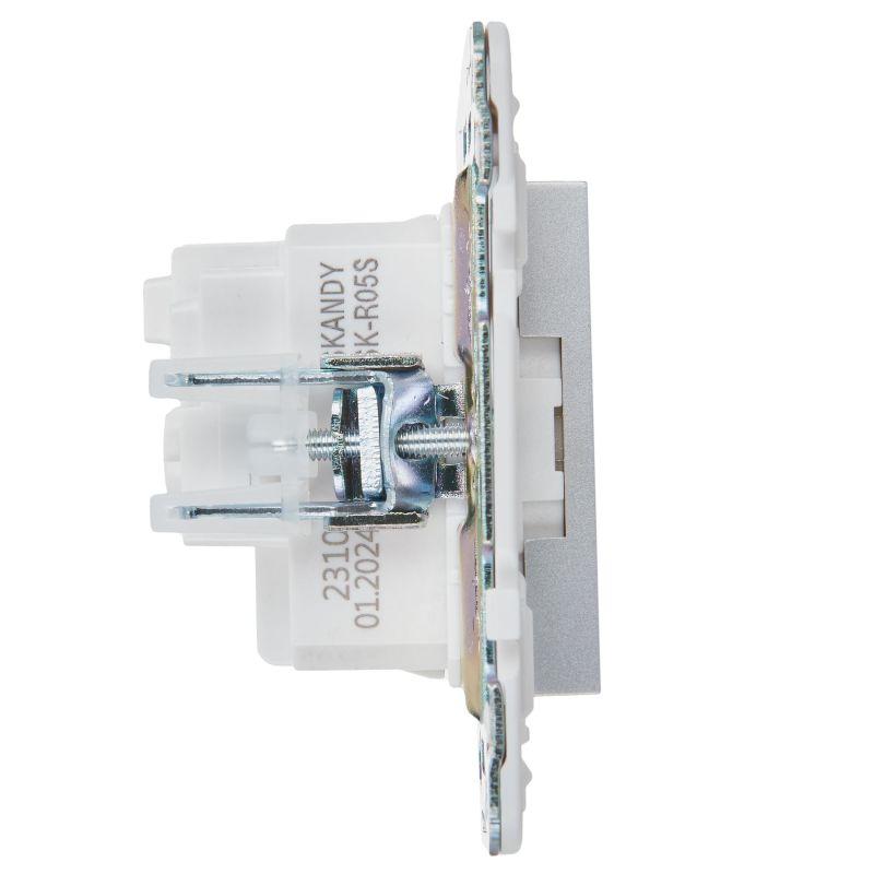  Розетка SKANDY 16А с заземл. без защ. шторок SK-R05S серебр. IEK SK-R11-16-K23 фото в каталоге от BTSprom.by