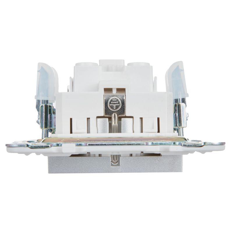  Розетка SKANDY 16А с заземл. без защ. шторок SK-R05S серебр. IEK SK-R11-16-K23 фото в каталоге от BTSprom.by