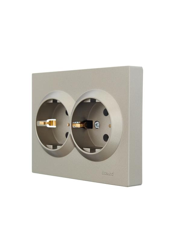  Розетка 2-м СП VESNA с заземл. ПБТ титан LEZARD 742-3700-127B фото в каталоге от BTSprom.by