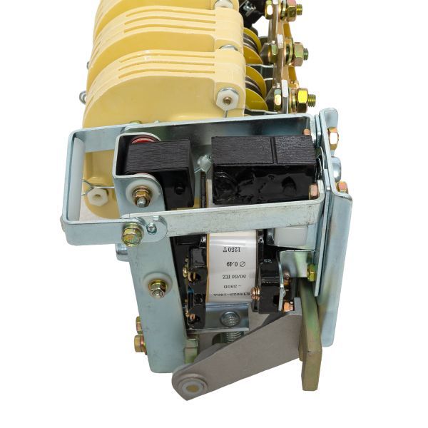  Контактор КТ-6023 160А кат. 380В AC 3НО+3НЗ EKF kt6023-380 фото в каталоге от BTSprom.by