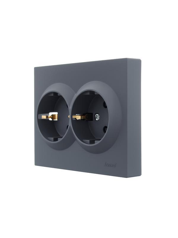  Розетка 2-м СП VESNA с заземл. со шторками ПБТ графит LEZARD 742-3400-178B фото в каталоге от BTSprom.by