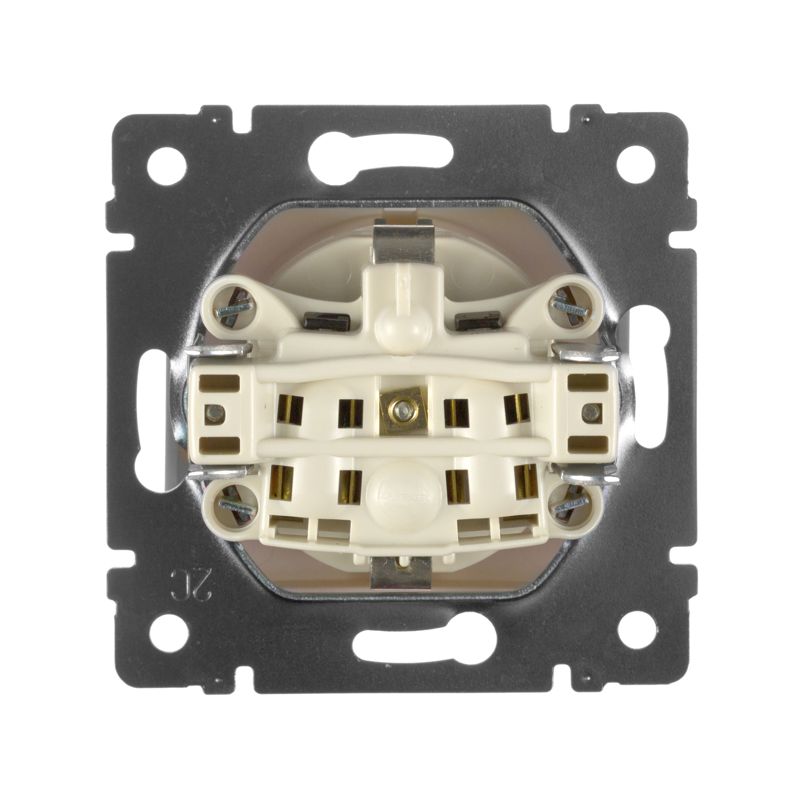  Розетка 1-м СП Valena 16А IP21 2P+E с заземл. защ. шторки с крышкой винты механизм сл. кость IEK 774322 фото в каталоге от BTSprom.by