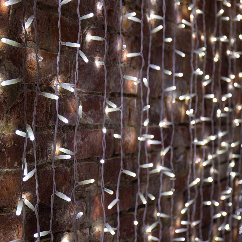 гирлянда светодиодная "светодиодный дождь" 2х3м 600led бел. 86вт 230в ip65 эффект мерцания провод бел. (нужен шнур питания 303-500-1) neon-night 235-211 от BTSprom.by