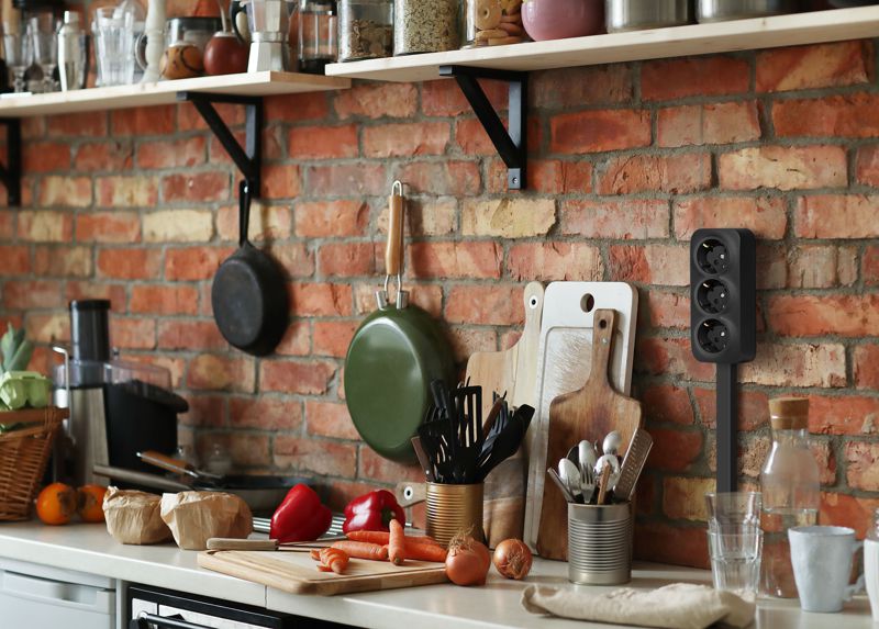  Розетка 3-м ОП Quteo 16А IP20 250В 3х2P+E с заземл. защ. шторки черн. матов. IEK 782473 фото в каталоге от BTSprom.by