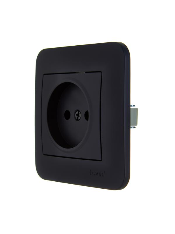  Розетка 1-м СП ASTI 16А IP20 без заземл. термопласт в сборе черн. бархат. LEZARD 7081-4242-121B фото в каталоге от BTSprom.by