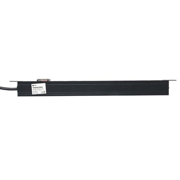  Блок PDU TERACOM PRO 19дюйм 1U 16А/250В 8 роз. Schuko с выключат. шнур 2м 3х1.5кв.мм вилка Schuko корпус алюм. черн. EKF TRP-HPD-LS-16A-8SH-2MSH фото в каталоге от BTSprom.by