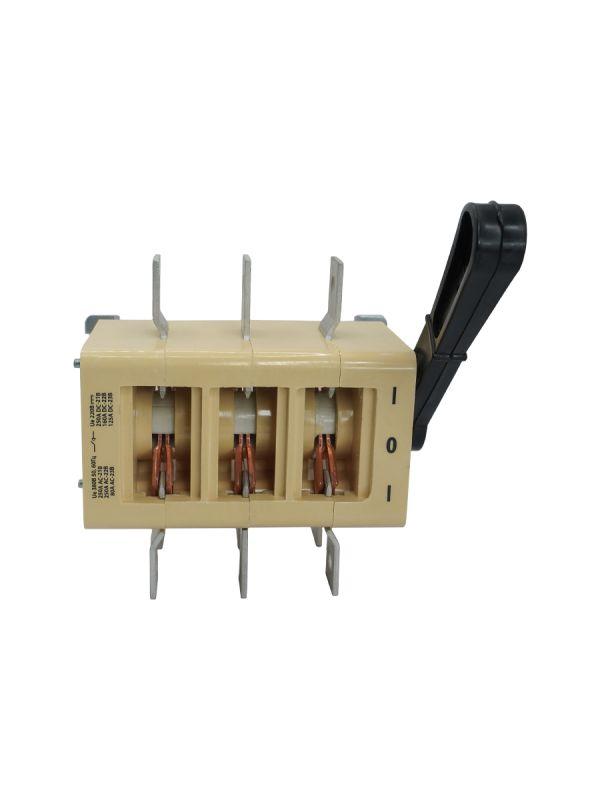  Выключатель-разъединитель 3п 250А ВР32-35 А 70220-00 УХЛ3 IP00 два направления несъемная боков. рукоятка Электротехник ET276977 фото в каталоге от BTSprom.by