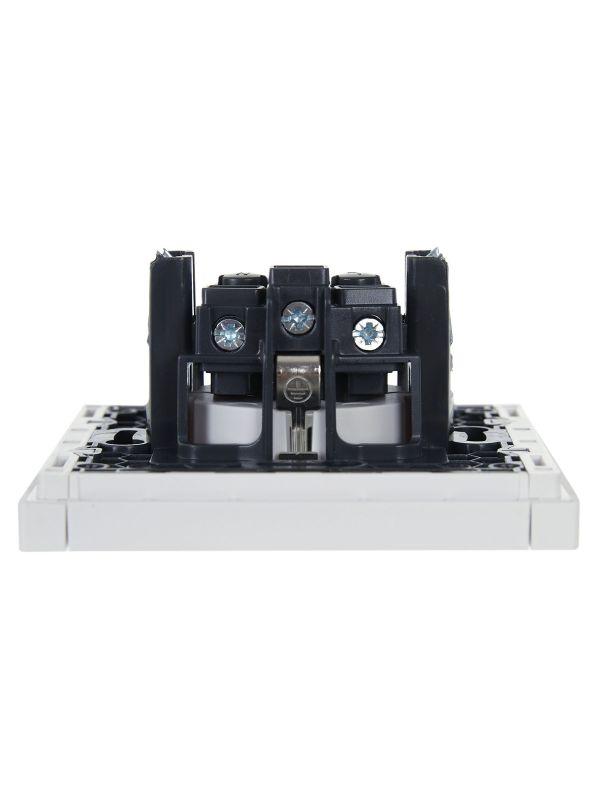  Розетка СП FORTE&PIANO FP215 16А с заземл. защ. шторки винт. крепл. бел. IEK FP-R14-16-K01 фото в каталоге от BTSprom.by