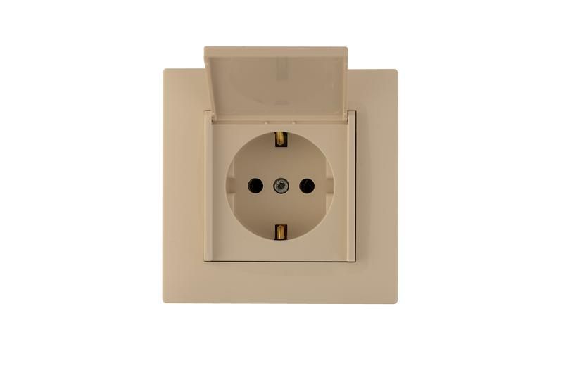 розетка 1-м с крышкой karea rizz с заземл. крем makel 88010029 от BTSprom.by