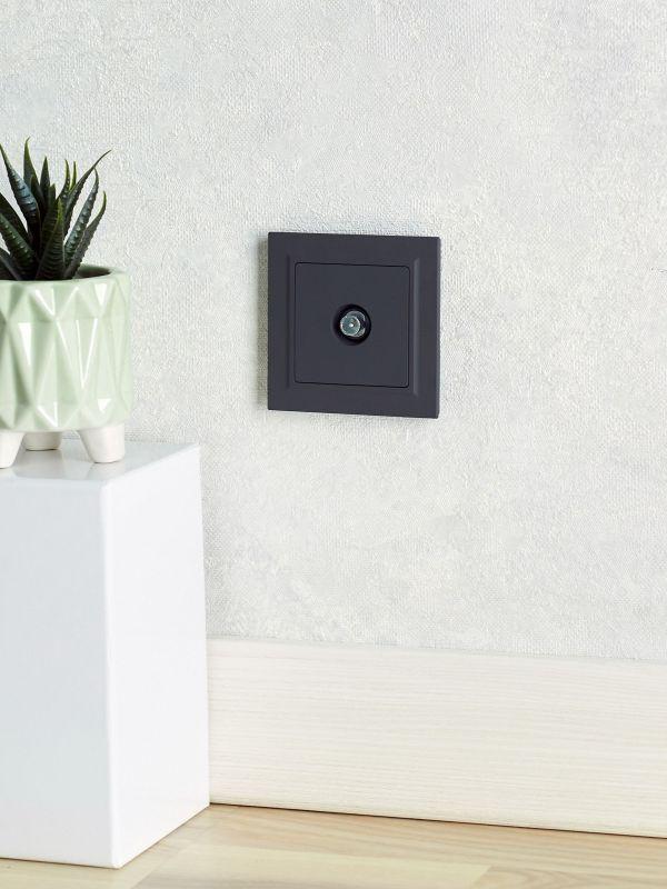  Розетка телевизионная проходная TV СП Brite РТВ10-0-БрГ механизм графит IEK BR-A10-P-K53 фото в каталоге от BTSprom.by